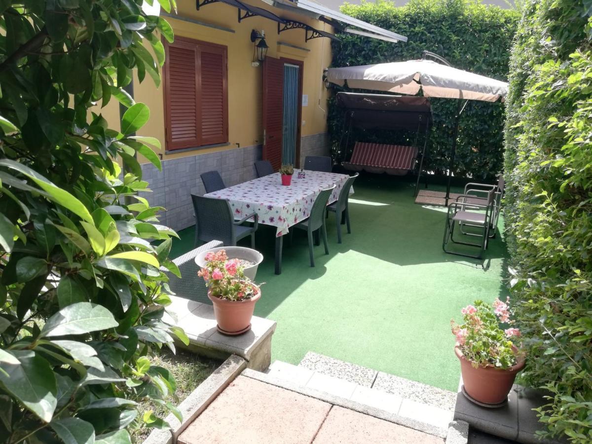 Depandance Con Piscina In Uso In Esclusivo In B&B Sant'Antonio Abate Exterior photo