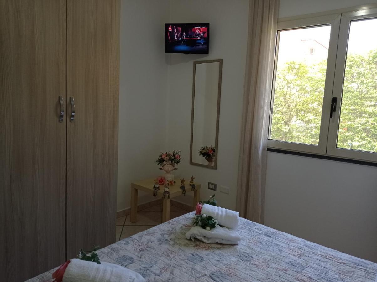 Depandance Con Piscina In Uso In Esclusivo In B&B Sant'Antonio Abate Exterior photo