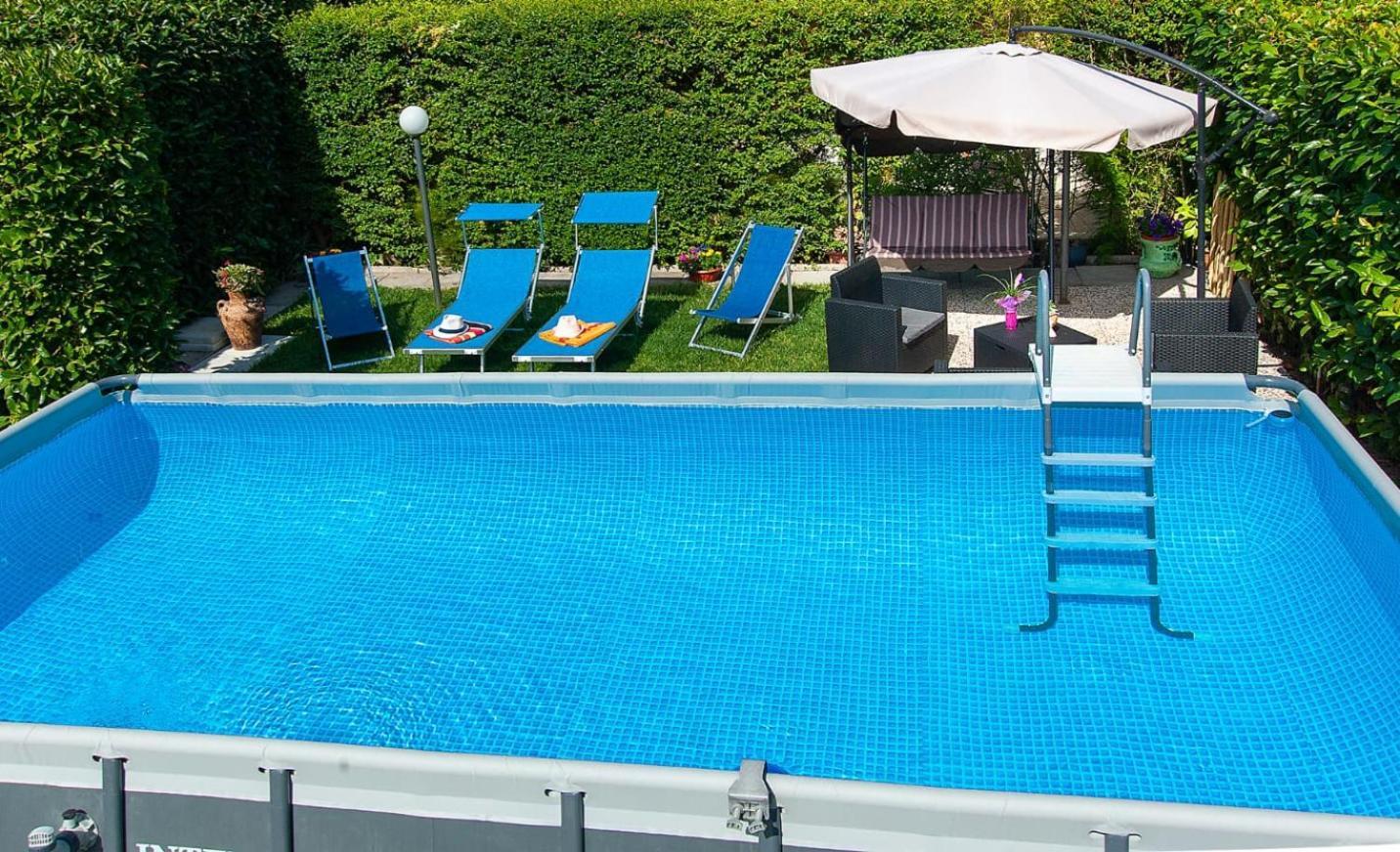 Depandance Con Piscina In Uso In Esclusivo In B&B Sant'Antonio Abate Exterior photo